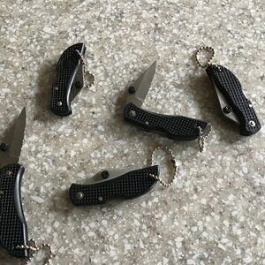 Lot of 5 Serrated Lockback Knife - Pocket Knife with Black Handle - Key Chain
